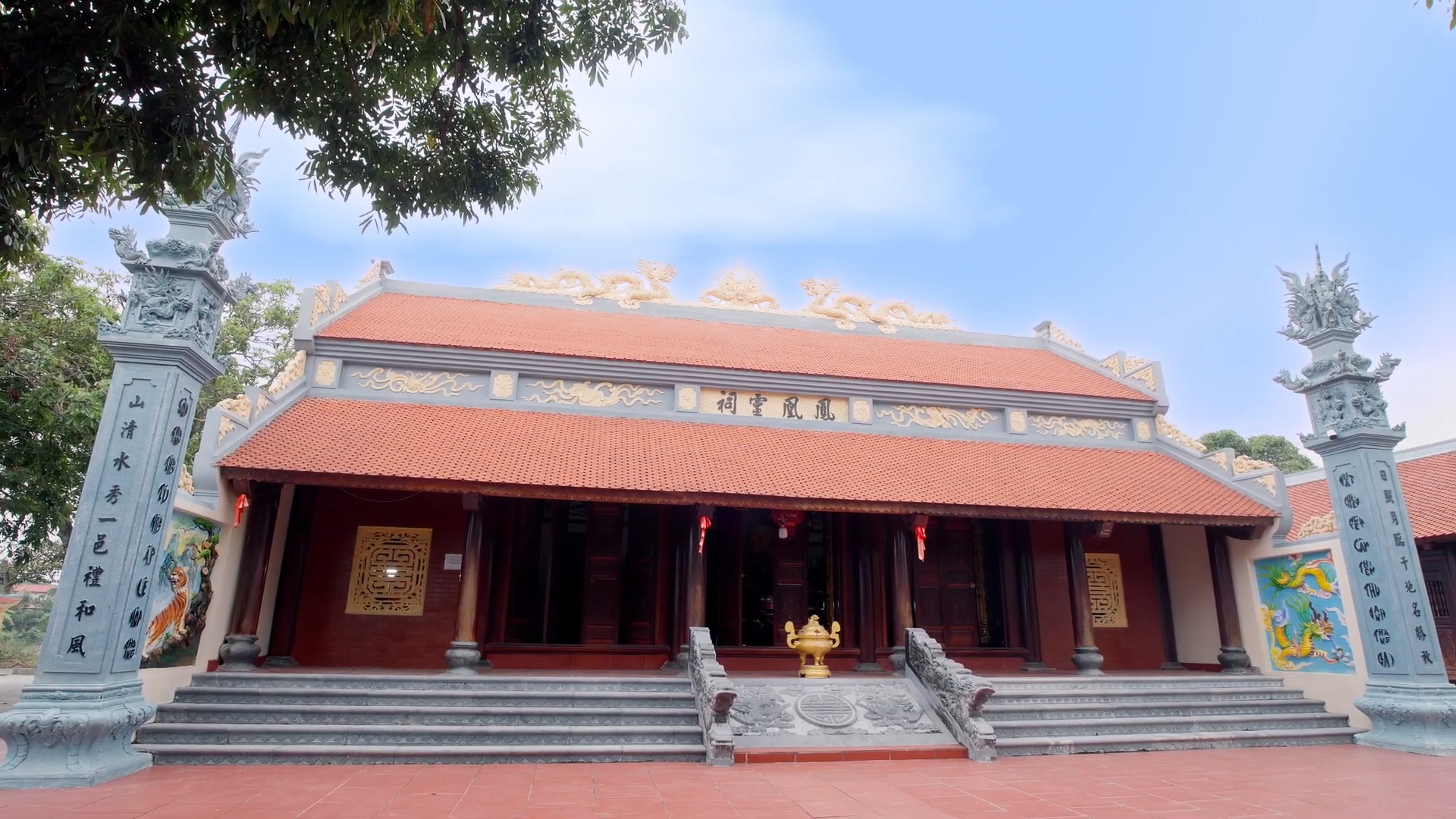Đền Phượng Hoàng - Di sản văn hóa linh thiêng