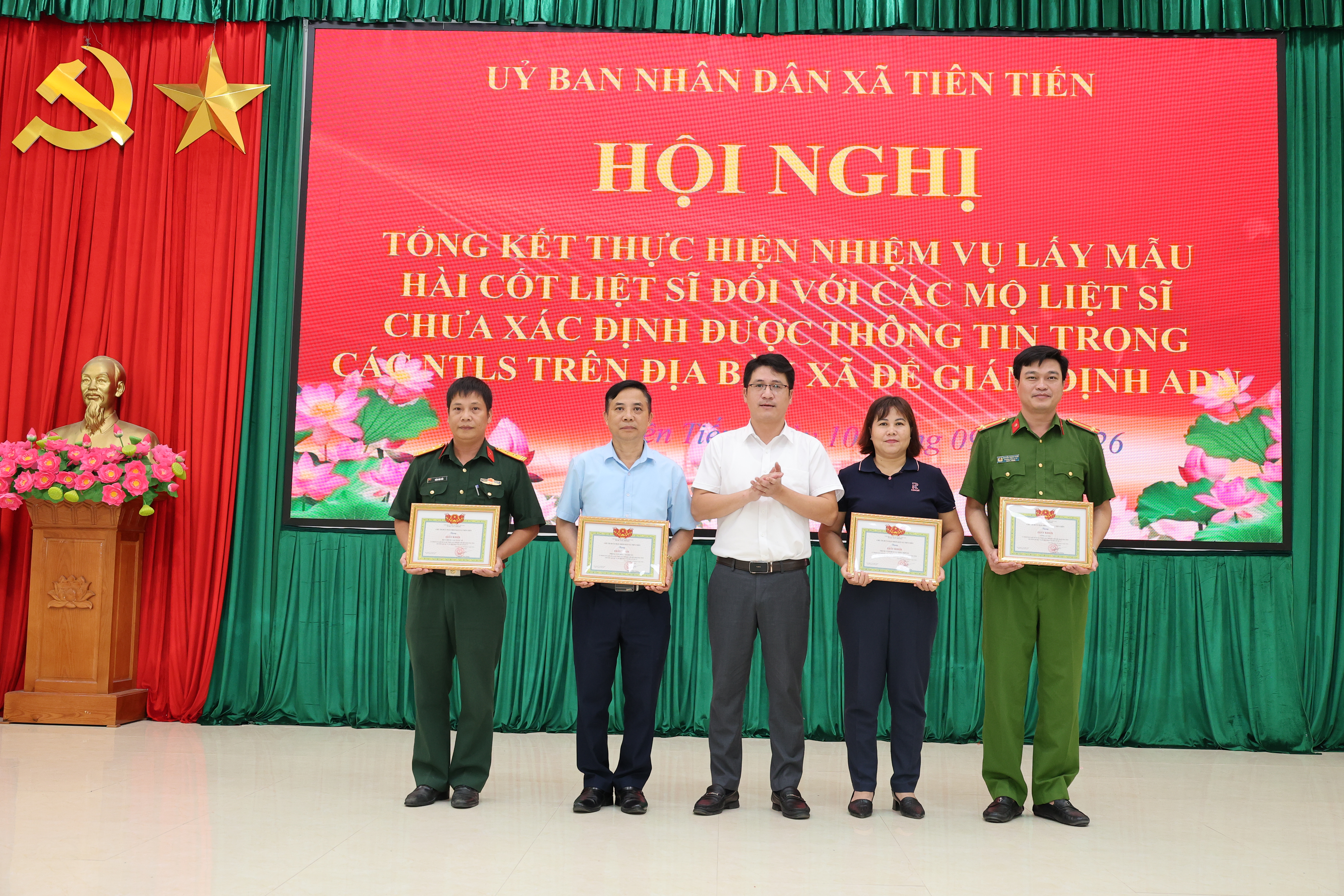 TIÊN TIẾN TỔNG KẾT CÔNG TÁC TÌM KIẾM, QUY TẬP VÀ XÁC ĐỊNH DANH TÍNH HÀI CỐT LIỆT SĨ