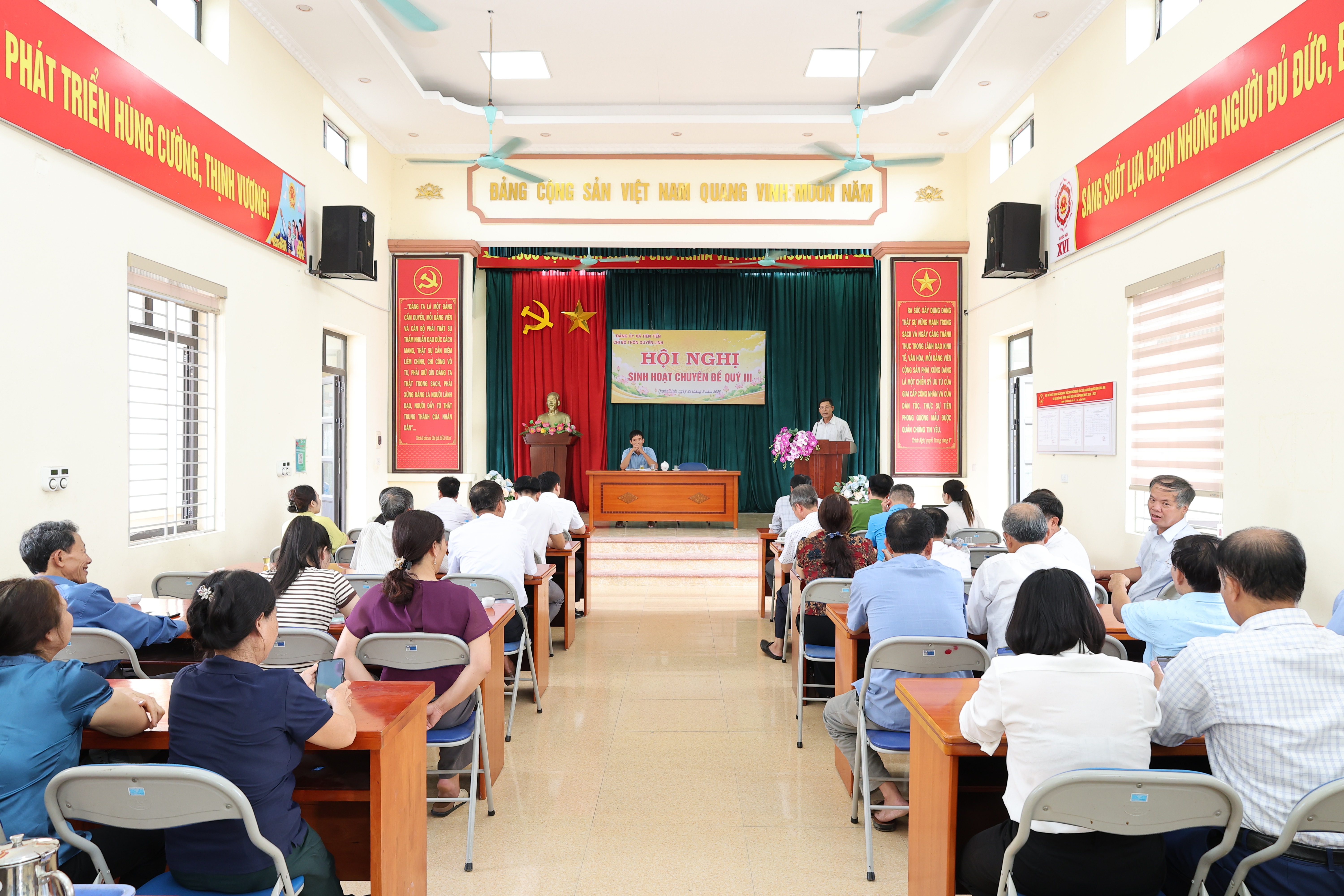 CHI BỘ THÔN DUYÊN LINH TỔ CHỨC SINH HOẠT CHUYÊN ĐỀ QUÝ III NĂM 2026