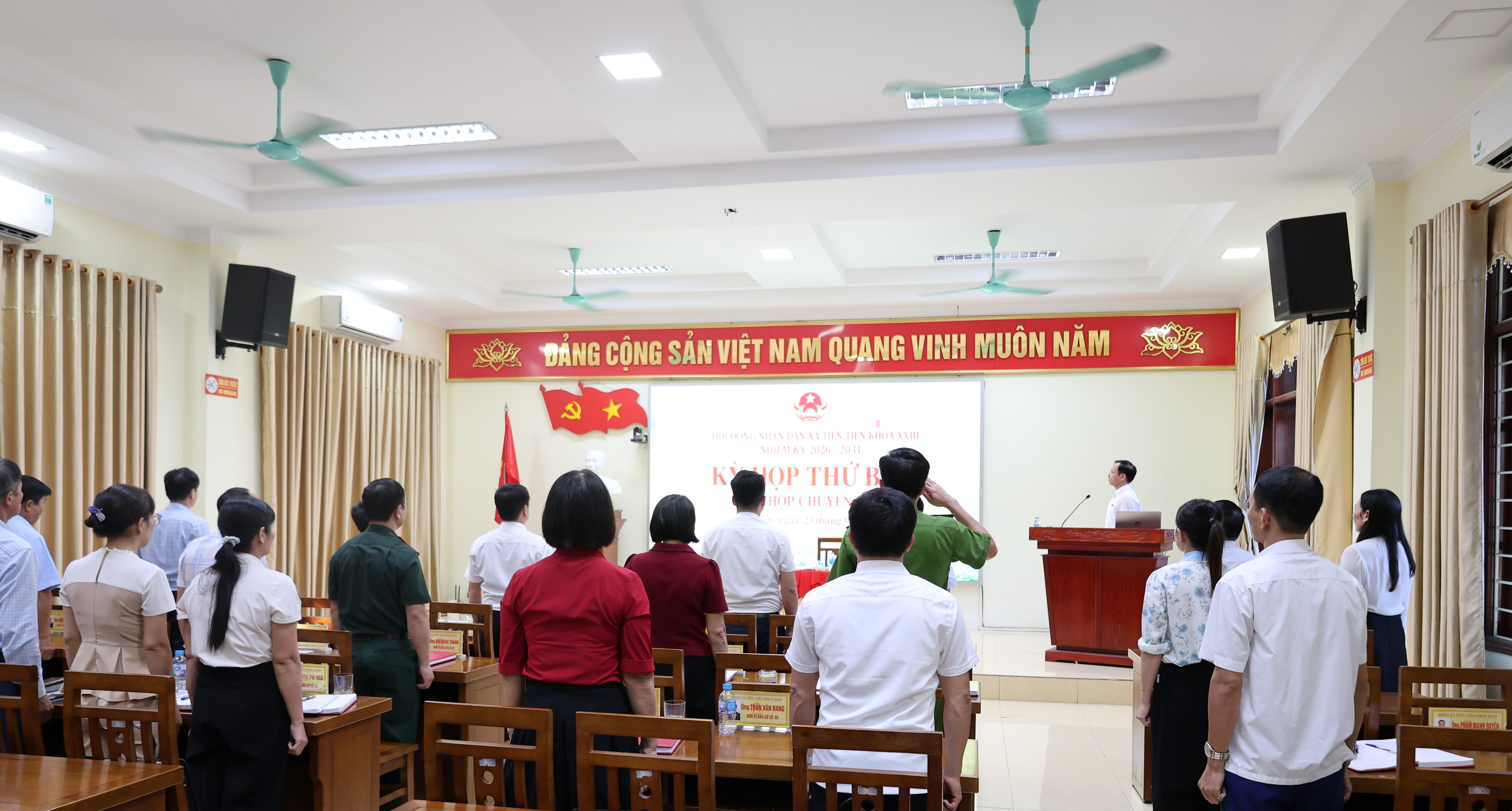 KỲ HỌP THỨ BẢY – KỲ HỌP CHUYÊN ĐỀ HĐND XÃ TIÊN TIẾN KHÓA XXIII, NHIỆM KỲ 2026–2031