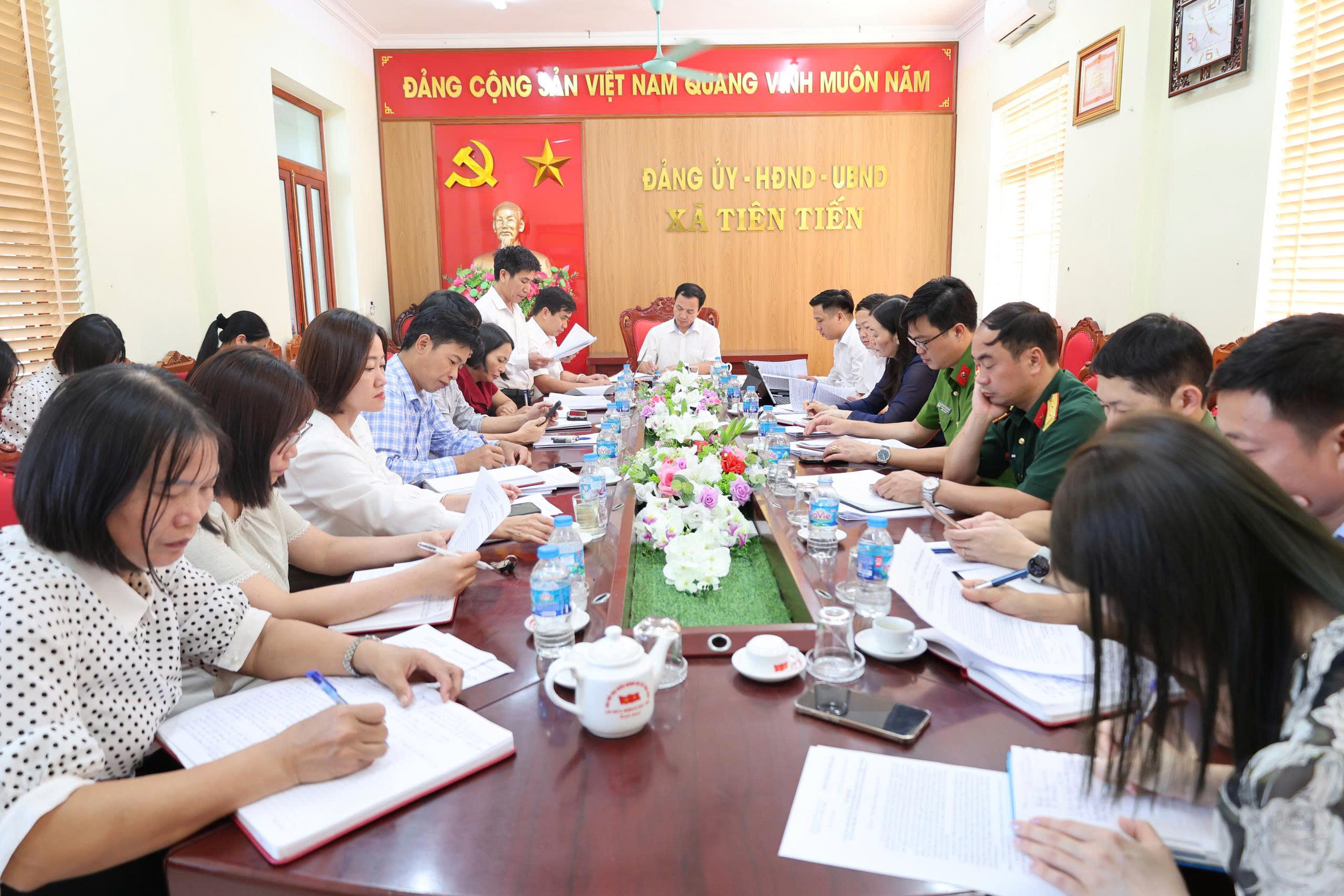 HỘI NGHỊ BAN CHẤP HÀNH ĐẢNG BỘ XÃ TIÊN TIẾN LẦN THỨ 20