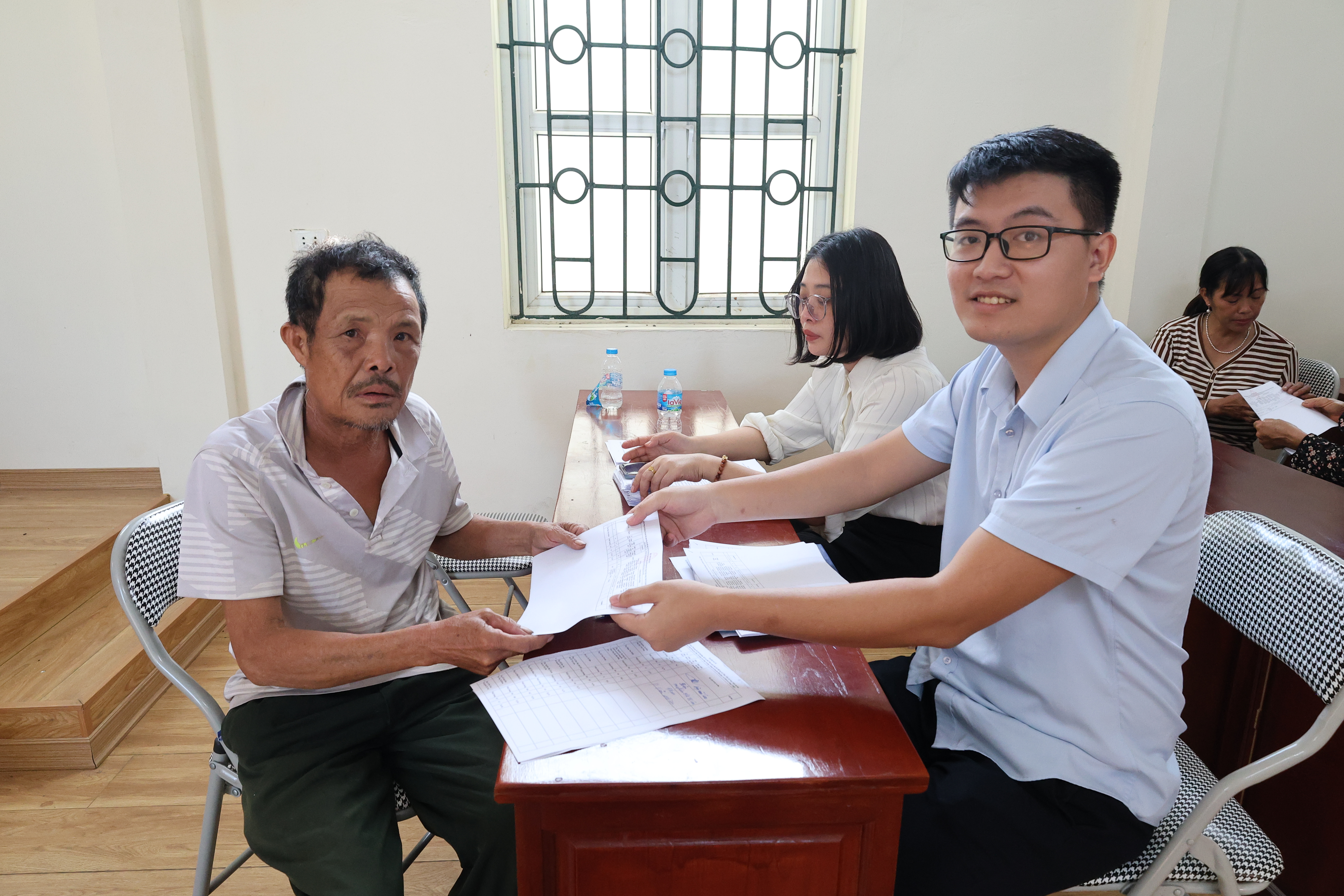 HỘI NGHỊ PHÁT DỰ THẢO PHƯƠNG ÁN BỒI THƯỜNG, HỖ TRỢ THỰC HIỆN DỰ ÁN CẢI TẠO, NÂNG CẤP ĐƯỜNG ĐH.88