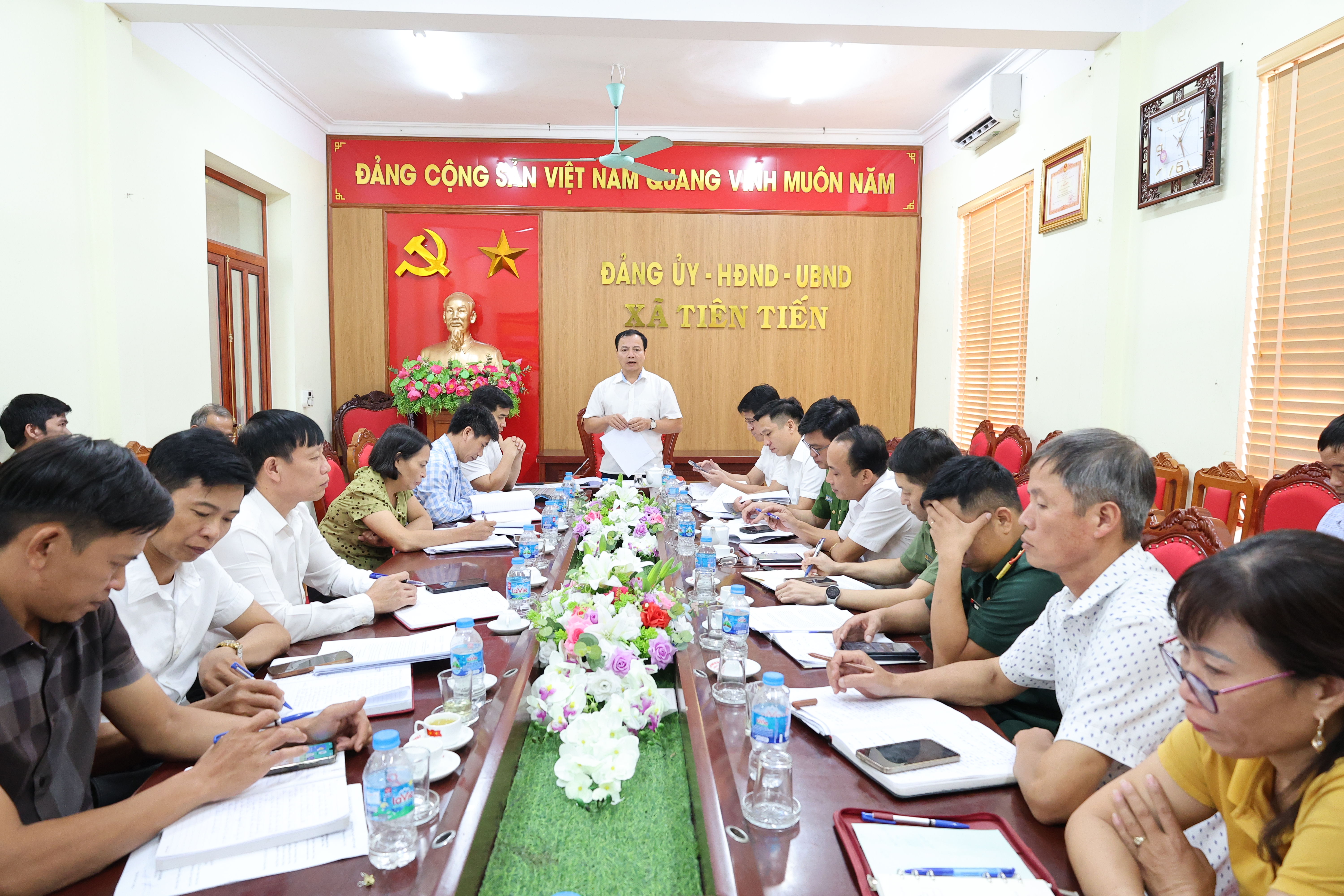 XÃ TIÊN TIẾN TỔ CHỨC HỘI NGHỊ ĐÁNH GIÁ KẾT QUẢ TRIỂN KHAI CÔNG TÁC KHOA HỌC, CÔNG NGHỆ, ĐỔI MỚI SÁNG TẠO VÀ CHUYỂN ĐỔI SỐ